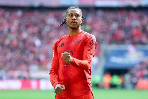 贵但值！体图：奥利塞加盟拜仁时还获得了1000万欧签字费