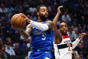 名记：弗拉格打控卫目前来看不成功 拉塞尔能组织但不受基德重用