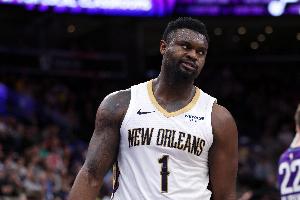 不理想！锡安半场5中2拿到5分2助 正负值-5