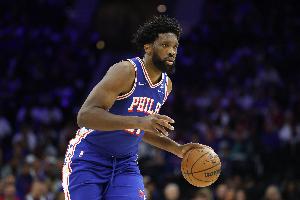 76人明日打公牛恩比德将出战 后天背靠背打骑士大概率缺阵