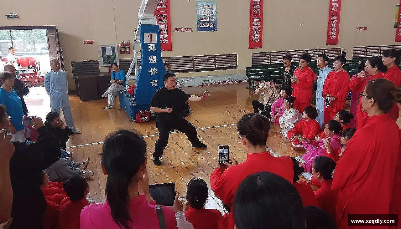 拼尽全力，战胜一切！